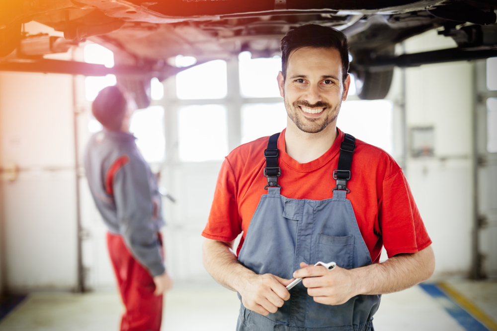 Why Get an Independent Land Rover Mechanic Fraser Valley BC for Your Car 